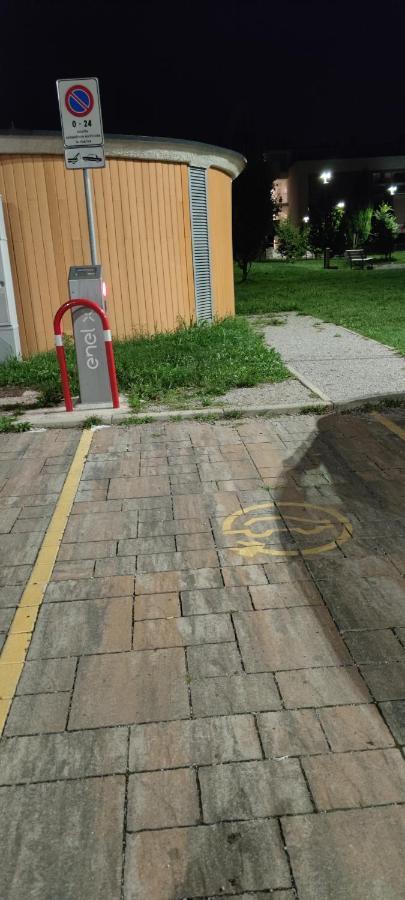 B&B Il Rustico Турате Екстер'єр фото