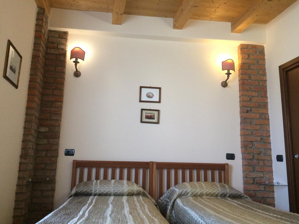 B&B Il Rustico Турате Екстер'єр фото