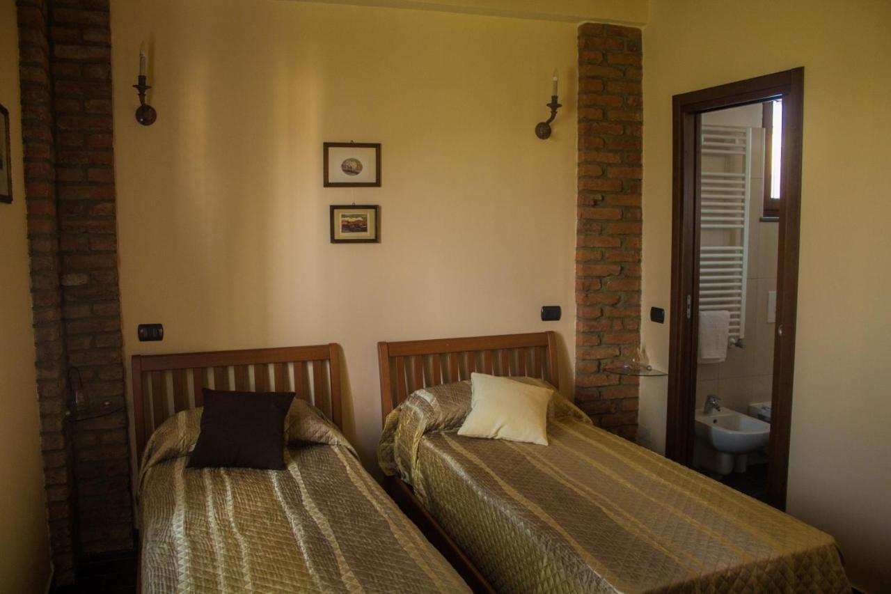 B&B Il Rustico Турате Екстер'єр фото