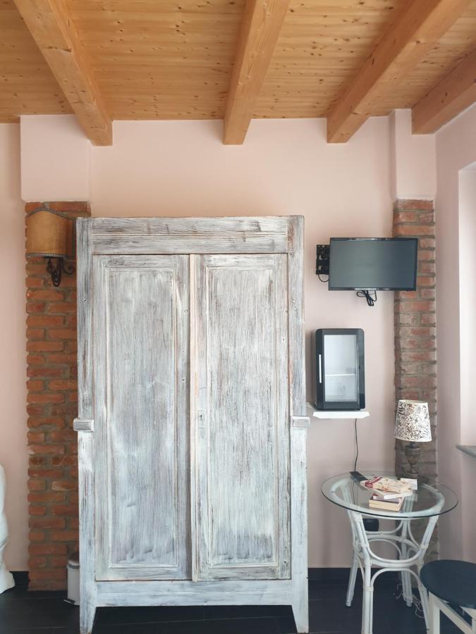 B&B Il Rustico Турате Екстер'єр фото