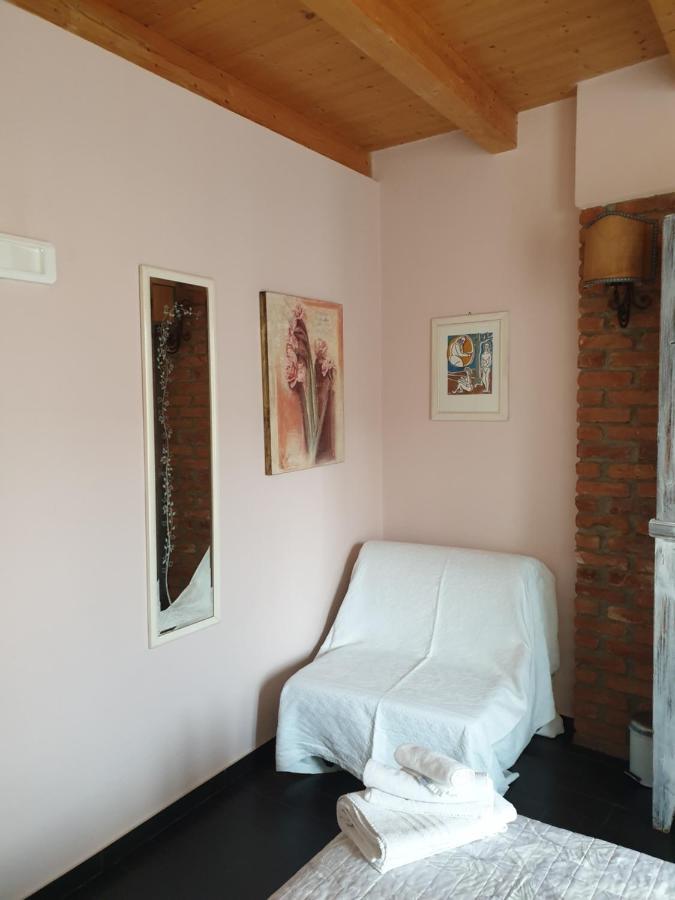 B&B Il Rustico Турате Екстер'єр фото