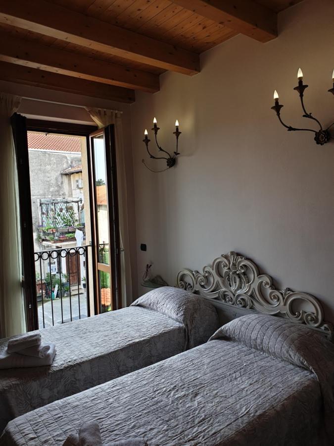 B&B Il Rustico Турате Екстер'єр фото